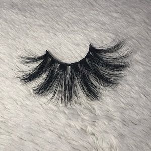 Ellie Lash Co Mink Lashes